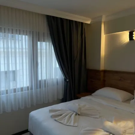 Hotell The Balo Pera