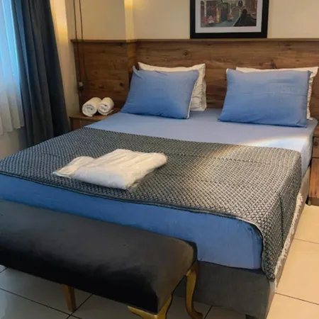 The Balo Pera Hotell