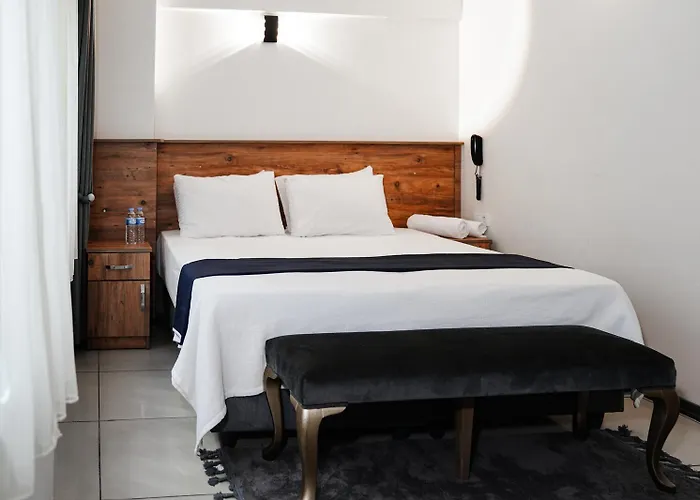 The Balo Pera מלון 3*