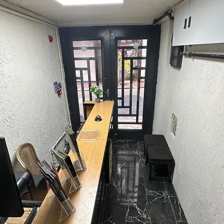 The Balo Pera Otel İstanbul