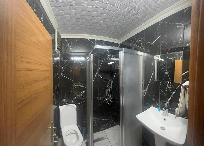 Hotel The Balo Pera 3*